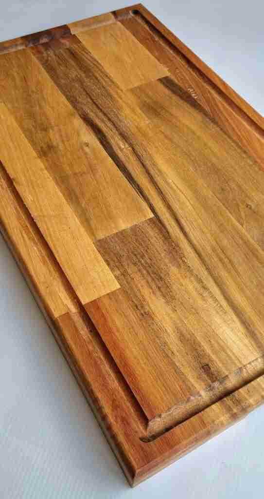 Tabla de cortar de madera de laurel de alcanfor fragante con borde biselado  (17.32 x 9.84 x 1 pulgadas), grande